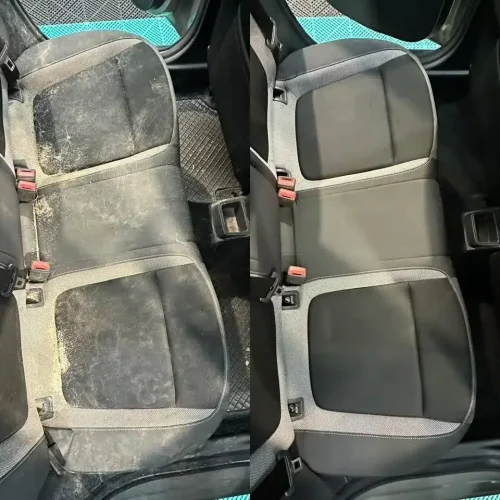 Čištění zadních sedaček automobilu před a po tepování